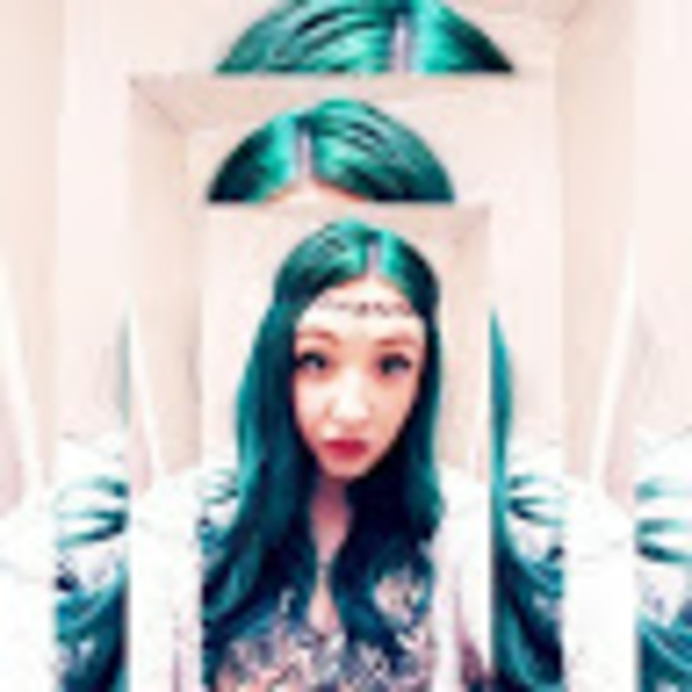 Meet your Posher, Felicia